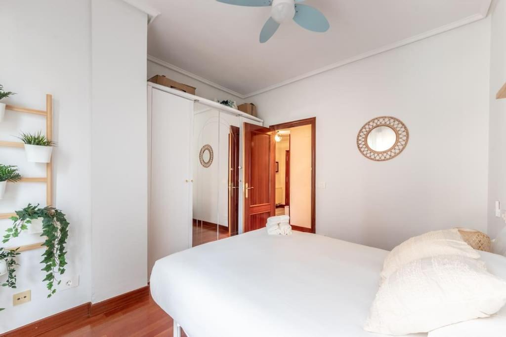 Apartamento Acogedor Piso En Santurtzi .Parking Privado Exterior foto