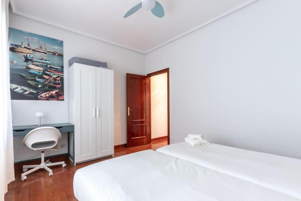 Apartamento Acogedor Piso En Santurtzi .Parking Privado Exterior foto